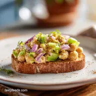 Chickpea Salad Sandwich in 10 Minutes